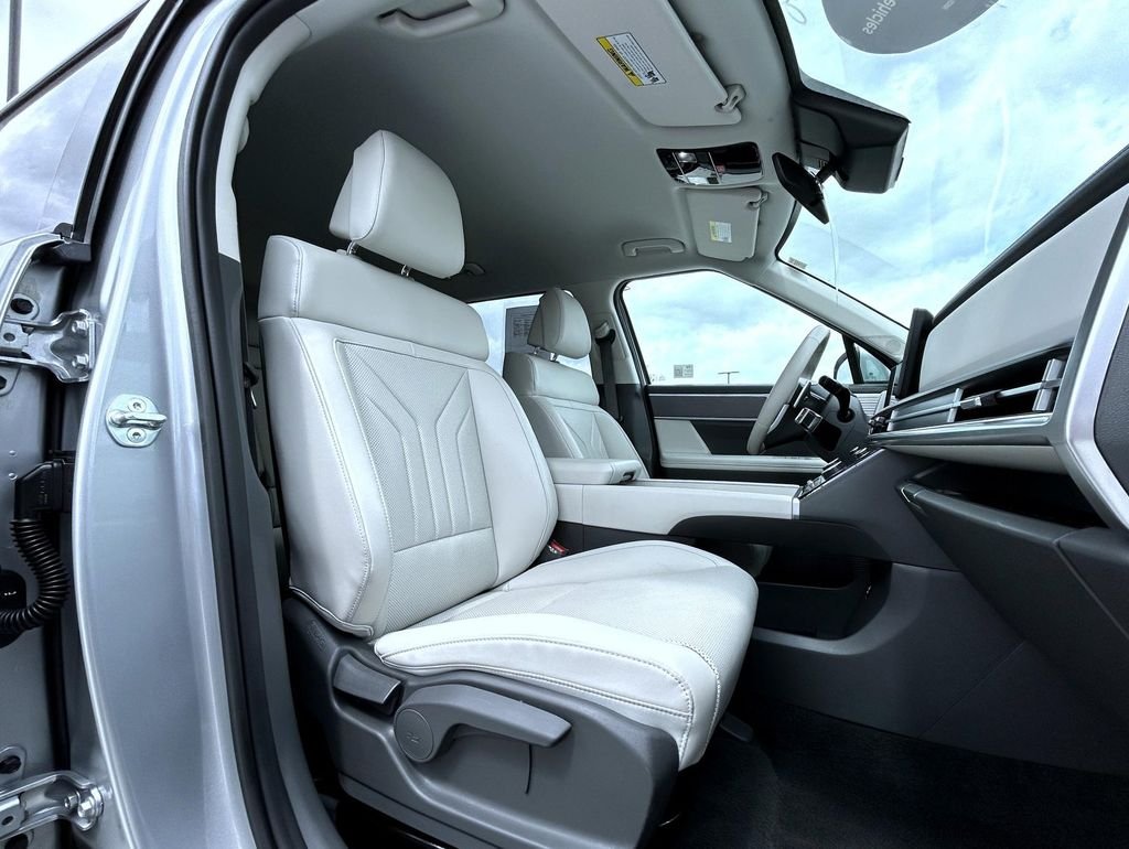 Used 2026 Silver Hyundai SEL image 16