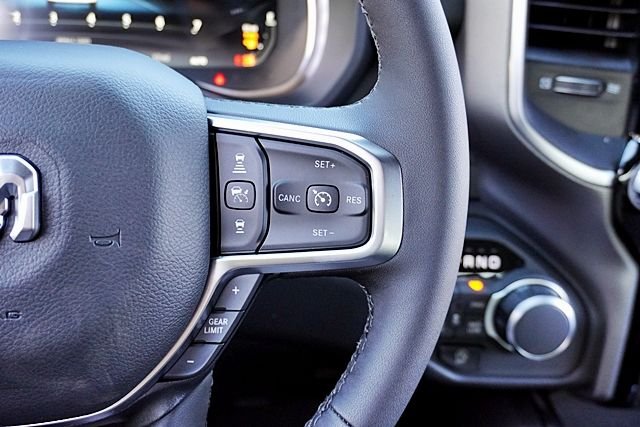 New 2026 Bright White Clear-Coat Exterior Paint RAM Big Horn Night Edition image 43