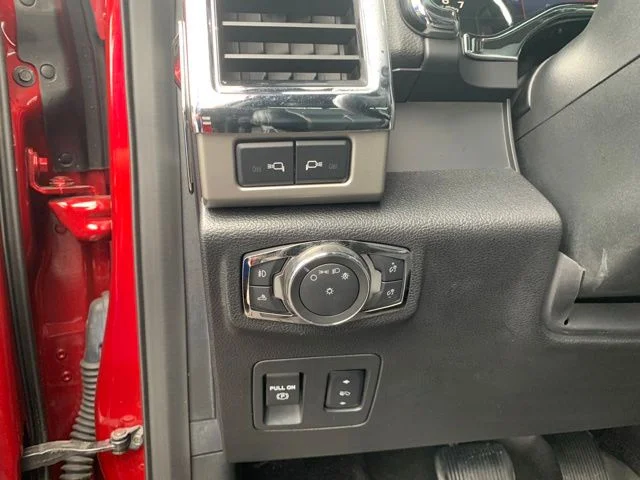 Used 2019 Ruby Red Metallic Tinted Clearcoat Ford Lariat image 25