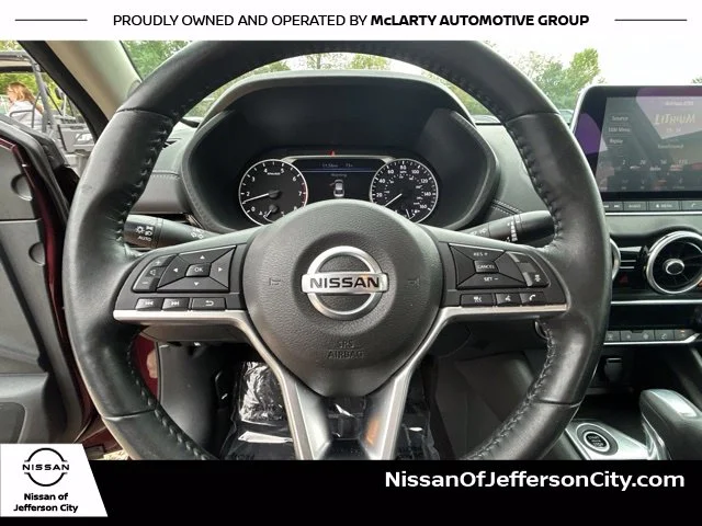 Used 2020 Red Nissan SV image 27