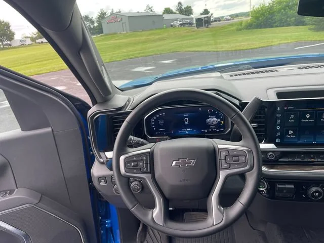 Used 2026 Riptide Blue Metallic Chevrolet RST image 15