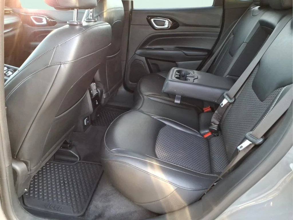 Used 2023 Gray Jeep Latitude image 13