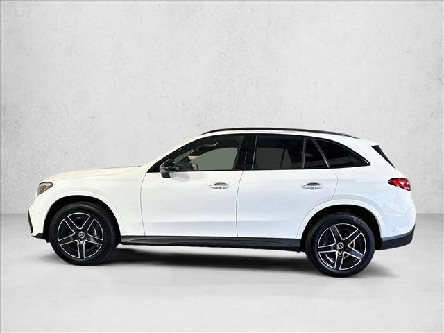 New 2026 Polar White Mercedes-Benz GLC 300 image 37