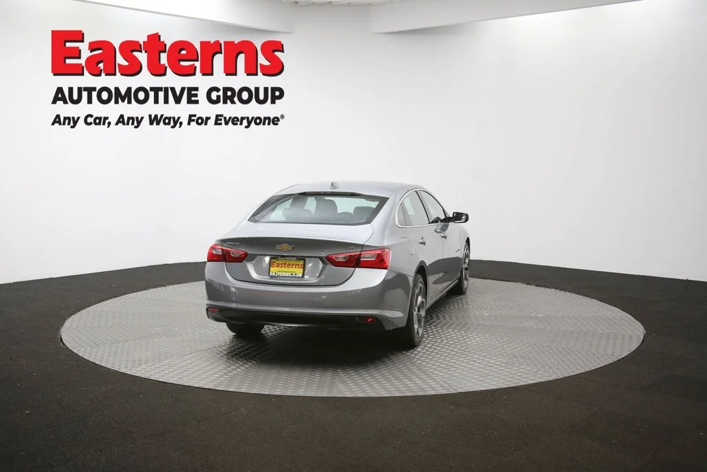 Used 2024 Silver Nissan 2.5 SV image 36