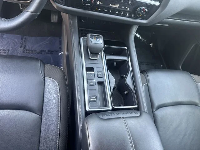 Used 2023 Blue Nissan SL image 25