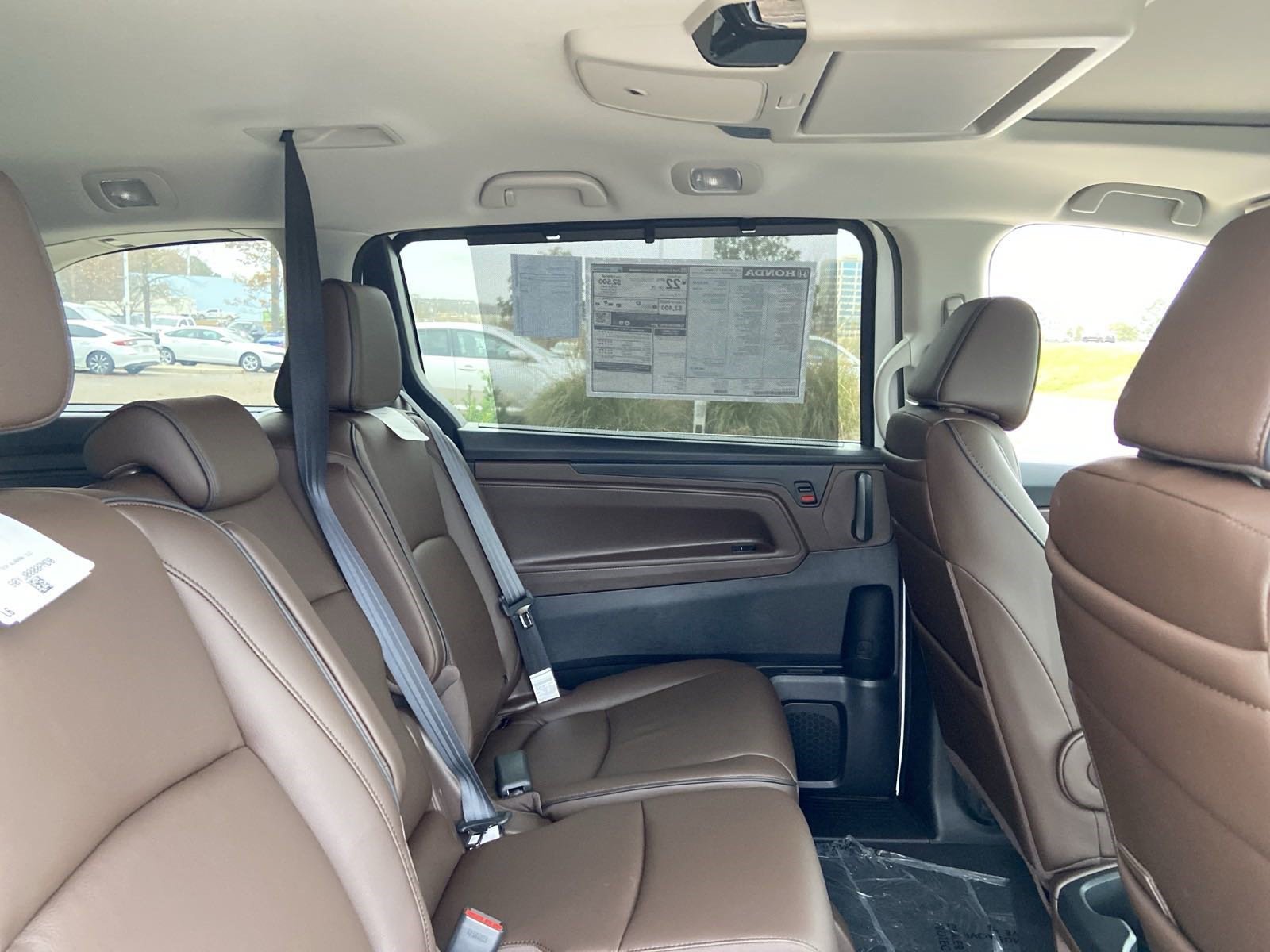 New 2026 Platinum White Pearl Honda Touring image 24