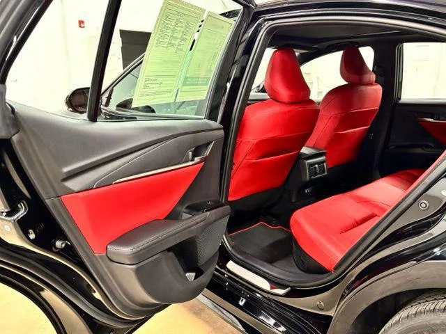 Used 2025 MIDNIGHT BLACK METALLIC Toyota  image 18