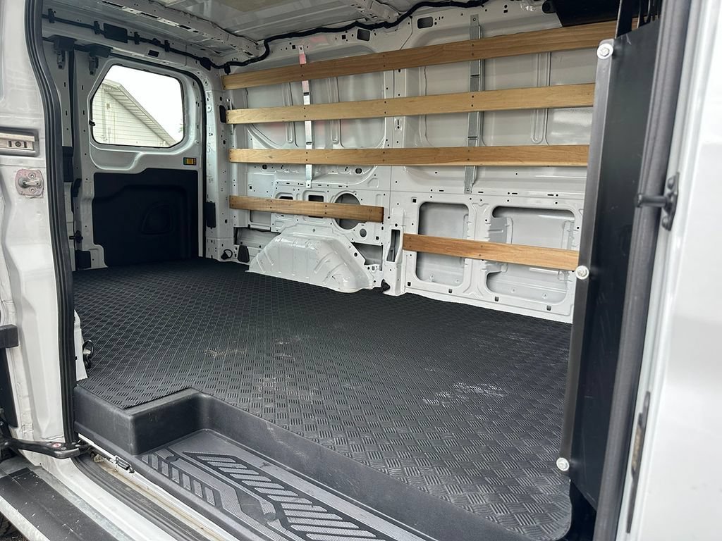 Used 2025 White Ford T250 image 18