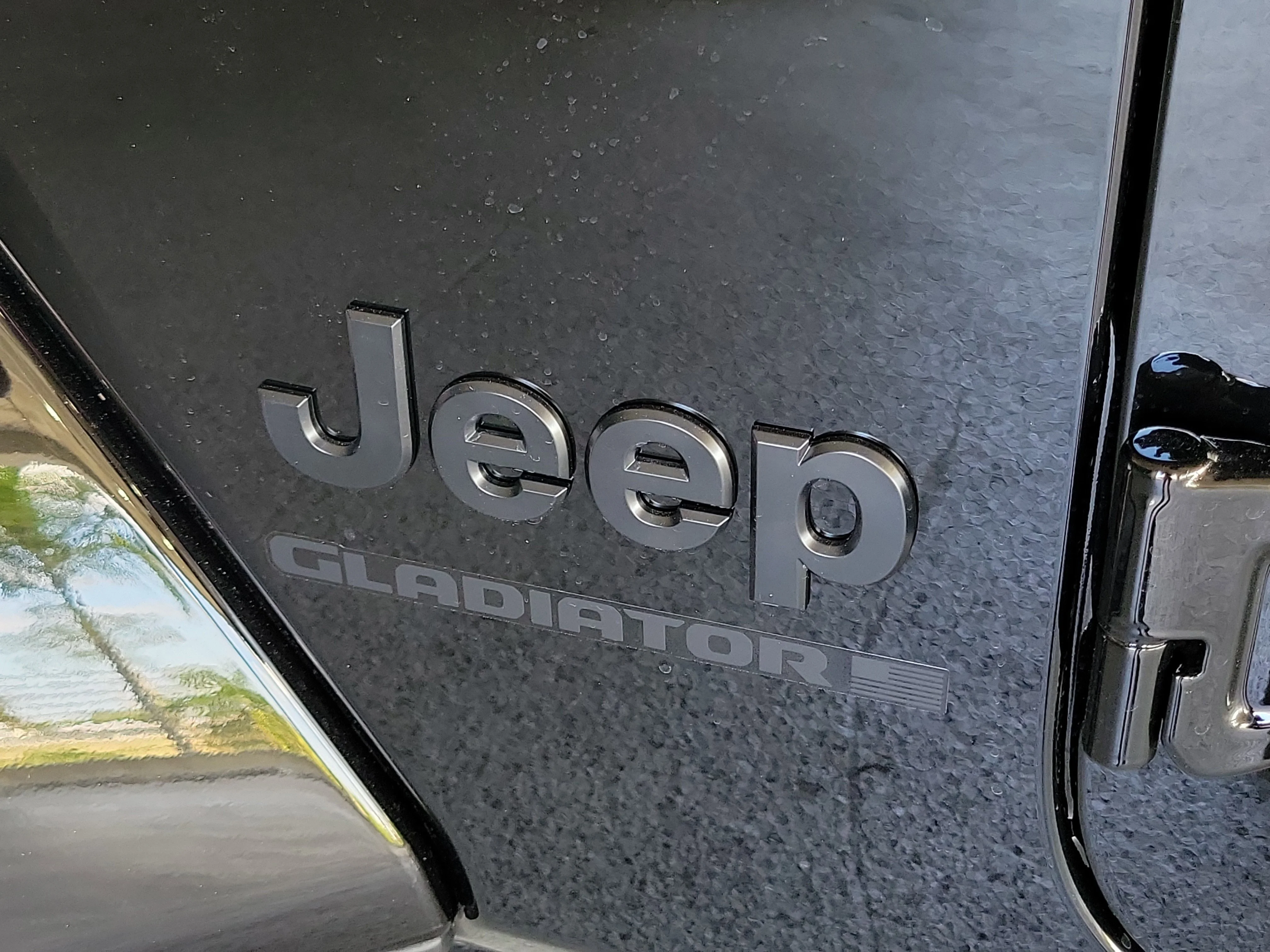 New 2026 Black Clear-Coat Exterior Paint Jeep Sahara image 4