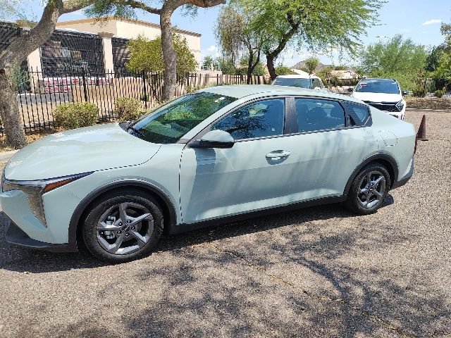 Certified Used 2025 Morning Haze Kia LXS image 2