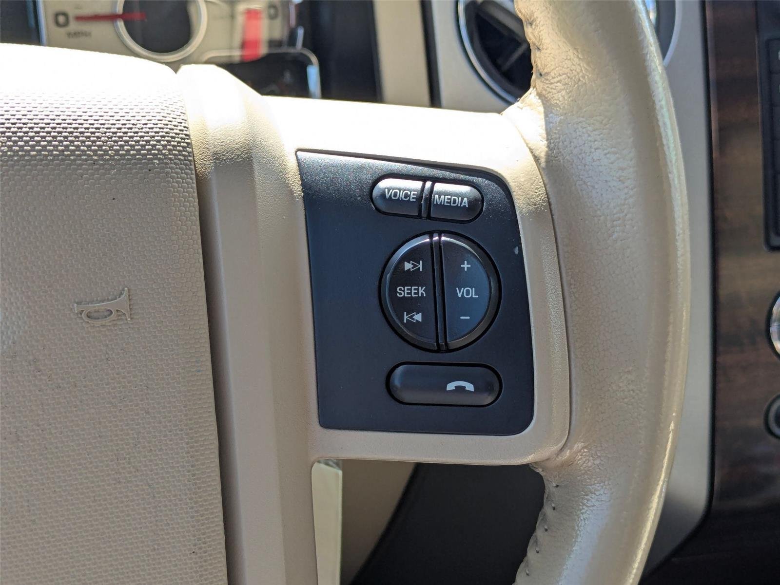 Used 2012 Dark Blue Pearl Metallic Ford XLT image 17