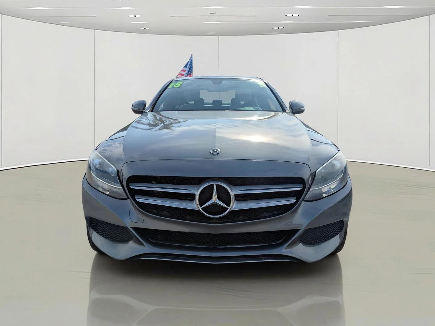 Used 2018 Gray Mercedes-Benz C 300 image 3