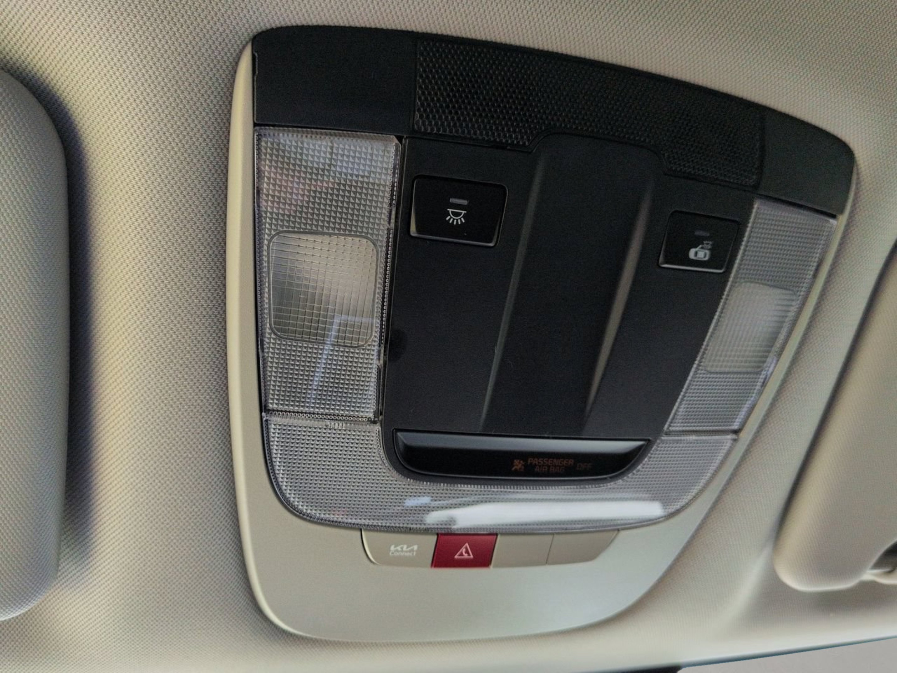 New 2026 Snow White Pearl Kia LX image 17