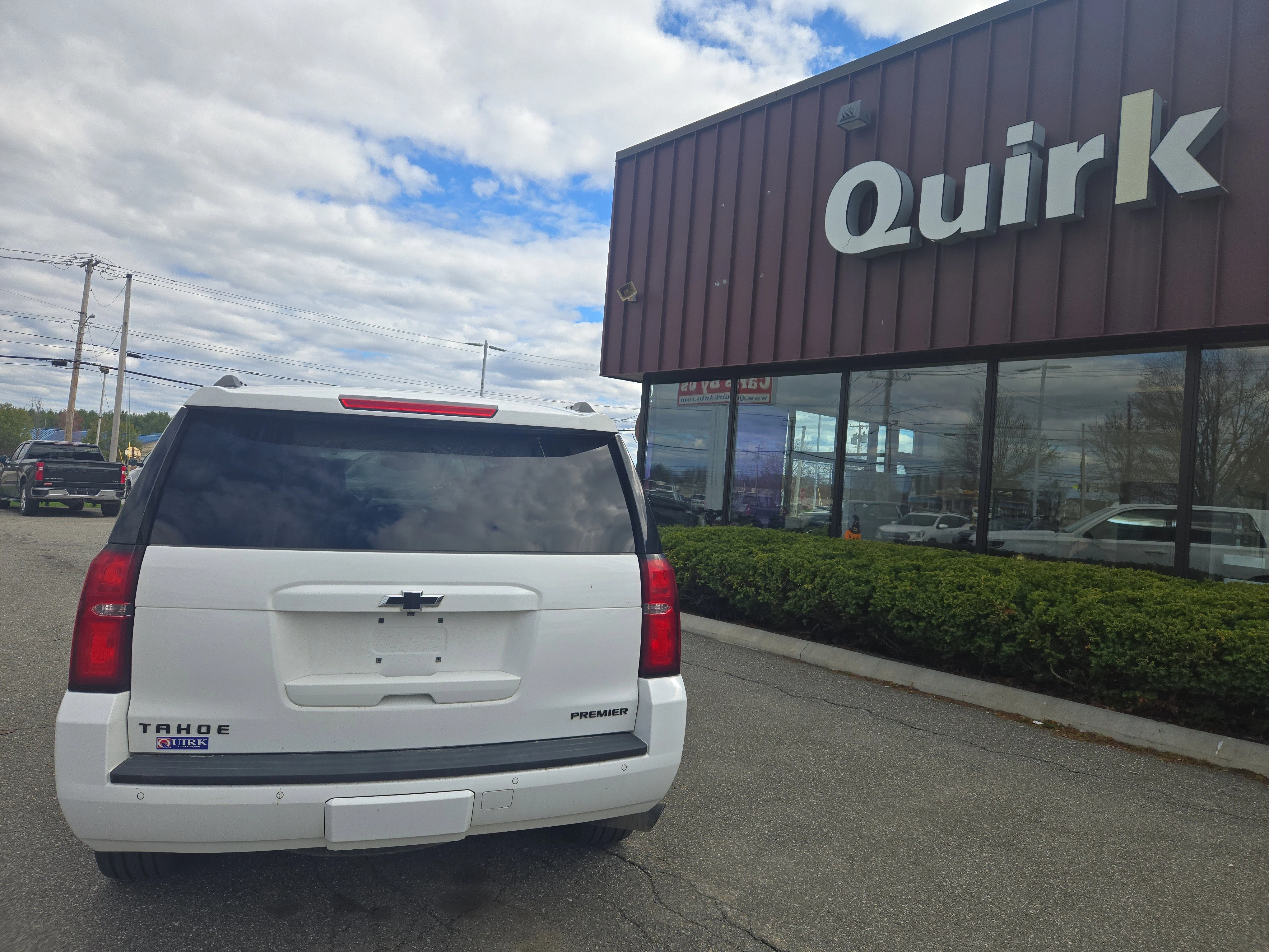 Used 2019 Summit White Chevrolet Premier image 10