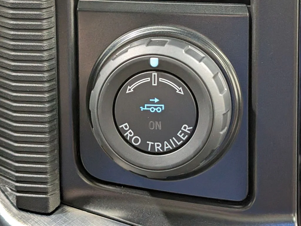 New 2026 Star White Metallic Tri-Coat Ford King Ranch® image 6