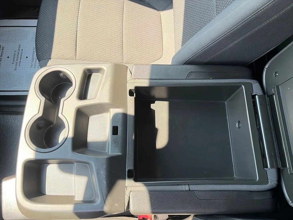 Used 2021 Summit White GMC Base image 25