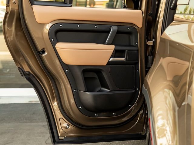 New 2026 Gondwana Stone Metallic Land Rover S image 25