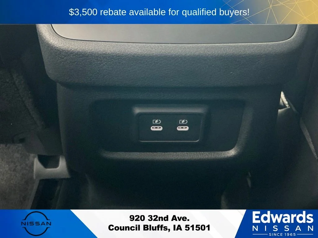 New 2026 Everest White Pearl TriCoat Nissan SL image 20
