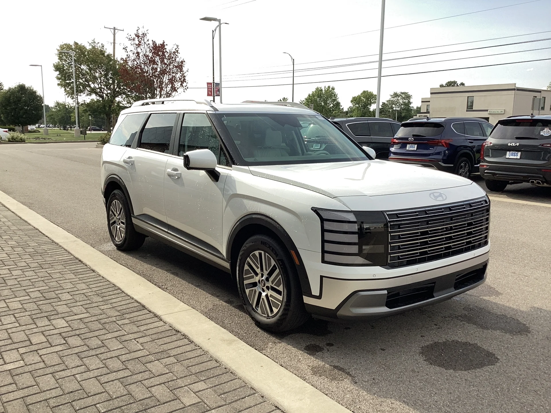 New 2026 Creamy White Pearl Hyundai SEL Premium 8P image 2