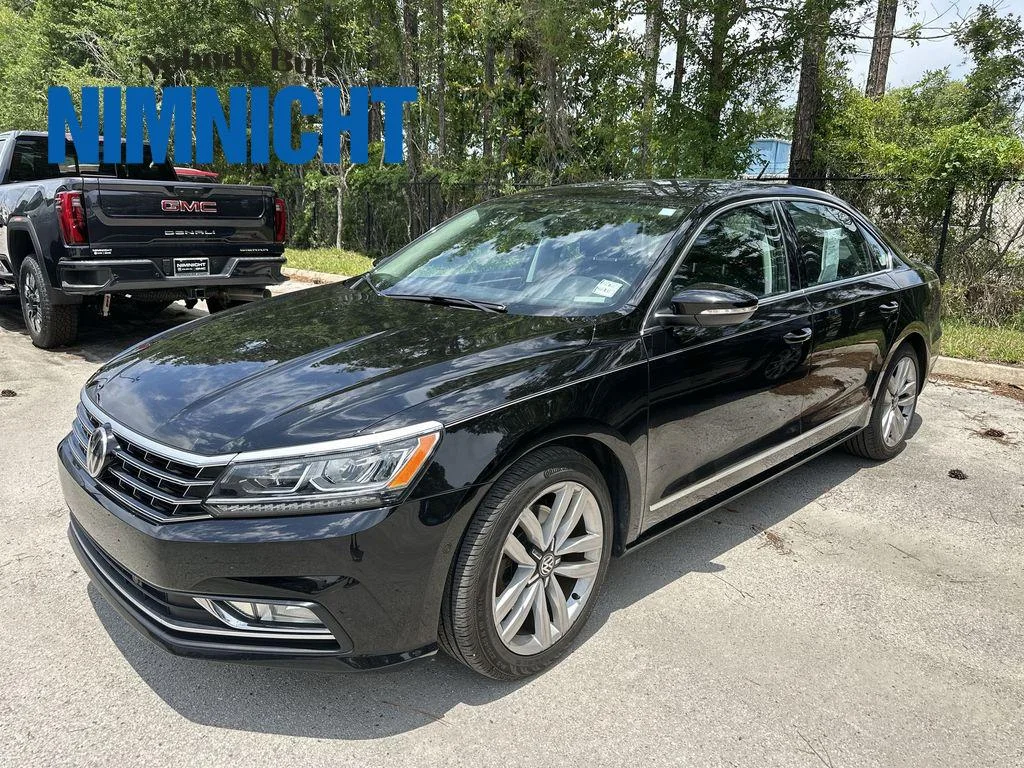 2016 Volkswagen Passat 3.6L SEL Premium Auto's photo