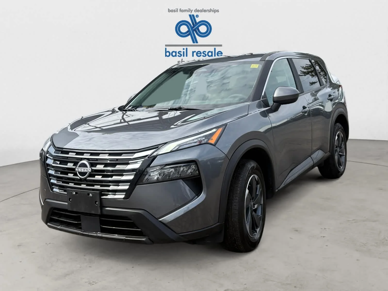 Used 2025 Gun Metallic Nissan SV image 2