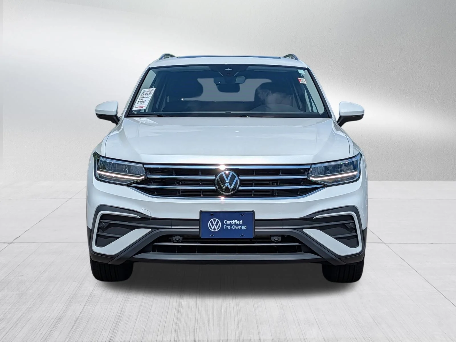 Certified 2023 Volkswagen Tiguan SE with VIN 3VVMB7AX8PM130231 for sale in Burnsville, Minnesota
