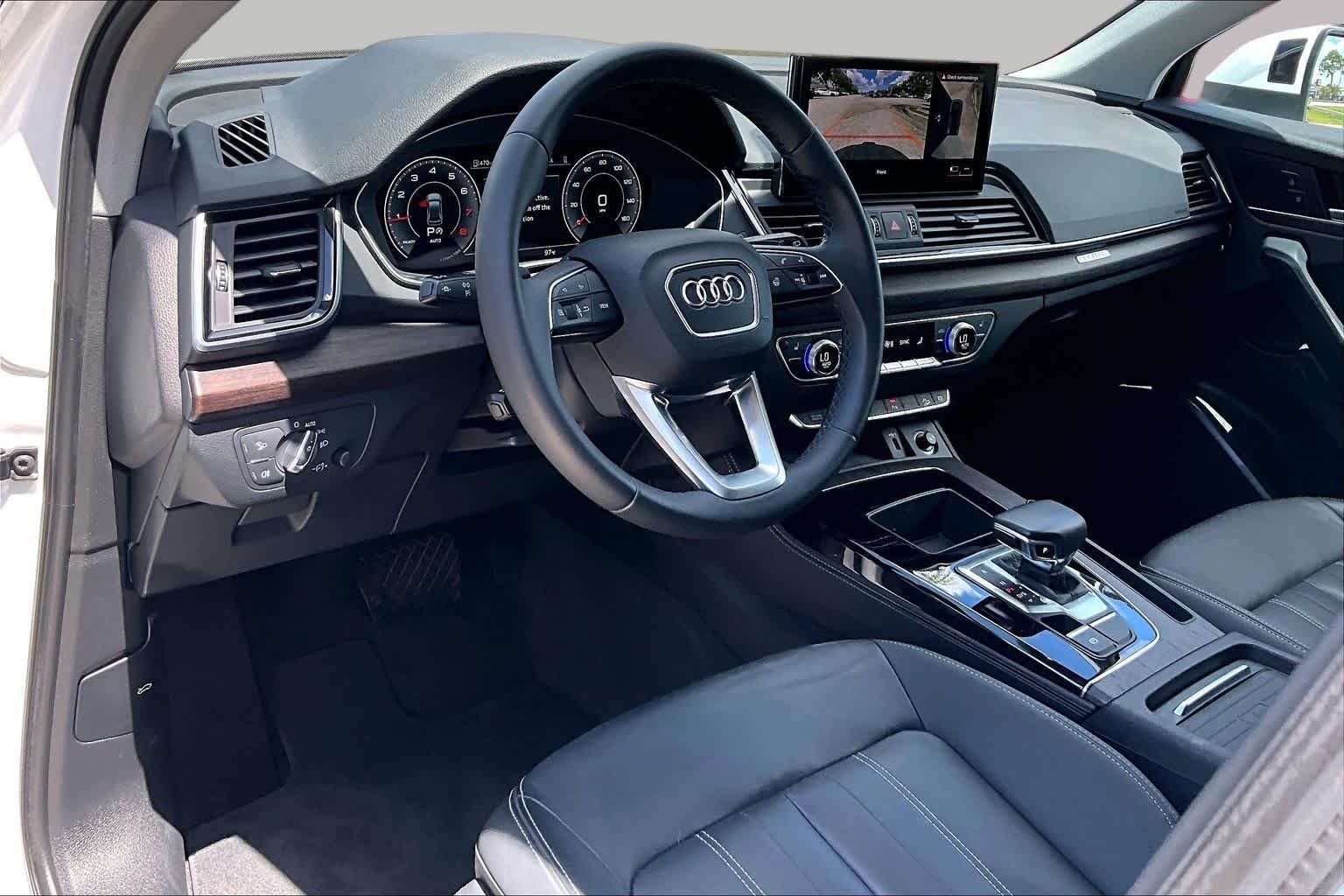Used 2021 GLACIER WHITE METALLIC Audi Premium Plus image 18