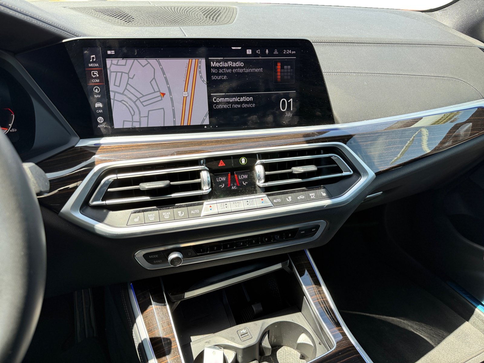 Used 2021 Alpine White BMW xDrive40i image 12