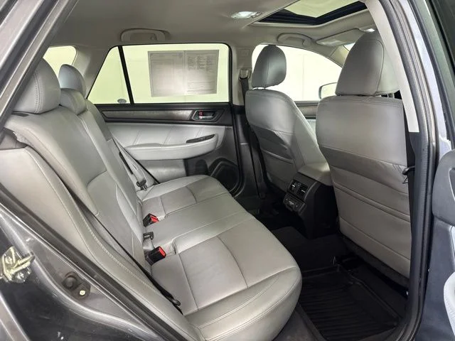 Used 2018 Magnetite Gray Metallic Subaru 2.5i image 5
