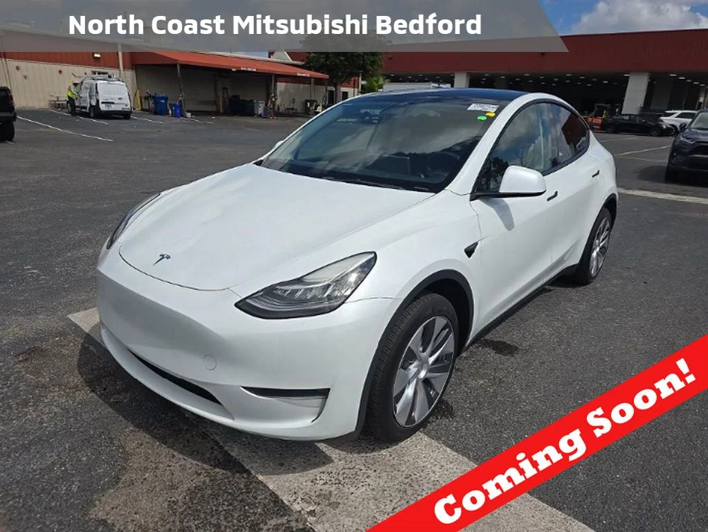 2023 Tesla Model Y's photo