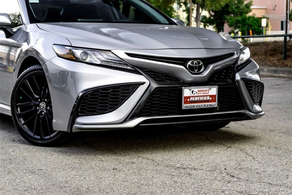 2024 Toyota Camry XSE photo 3