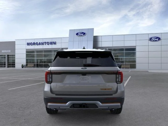 New 2026 Carbonized Gray Metallic Ford Tremor® image 5