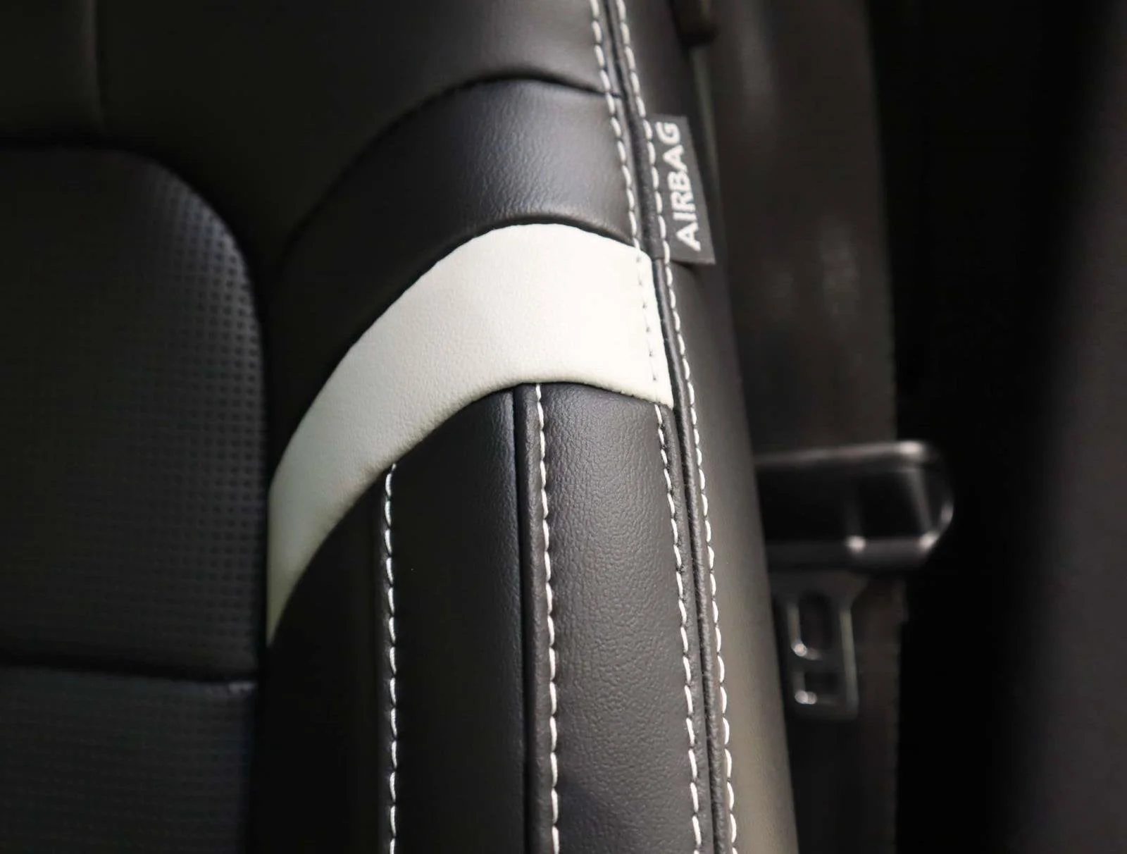 Used 2021 Carbonized Gray Metallic Ford Shelby GT500 image 21
