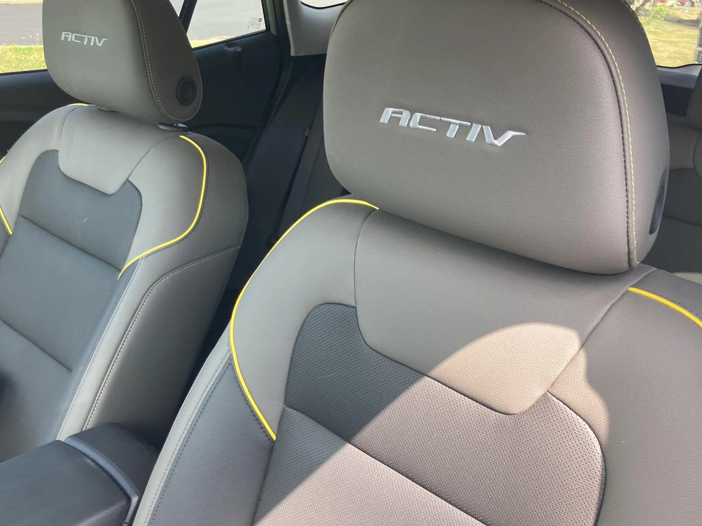 Used 2024 Cacti Green Chevrolet ACTIV image 14
