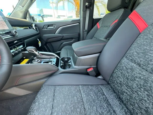 New 2026 White Chevrolet Z71 image 15