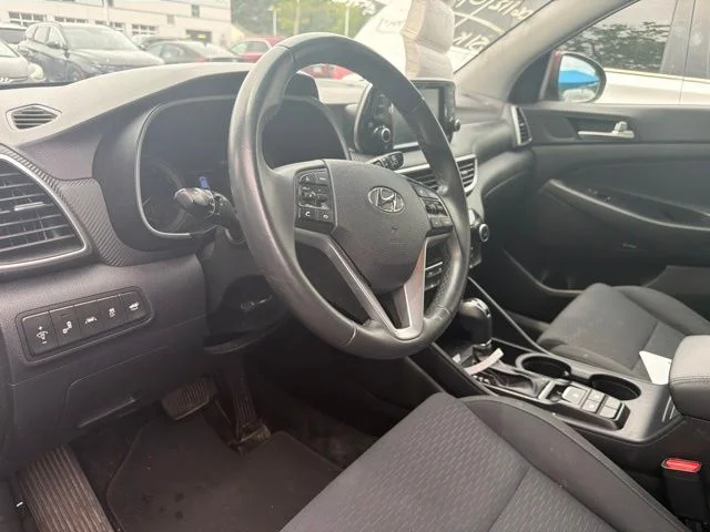 Used 2020 Red Hyundai Sport image 11