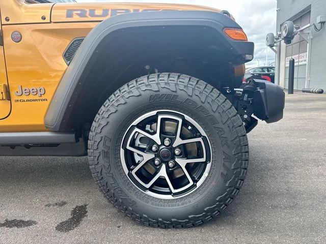 New 2026 Goldilocks Exterior Paint Jeep Rubicon image 12
