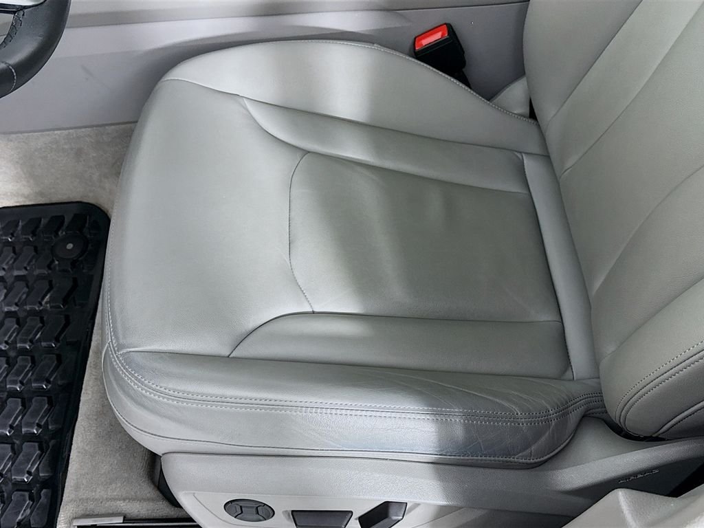 Used 2021  Audi 45 Premium Plus image 20