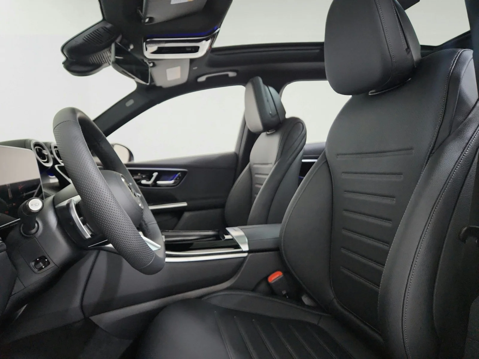 Certified Used 2026 Black Mercedes-Benz GLC 300 image 17