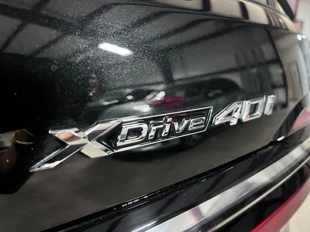 Used 2025 Black BMW xDrive40i image 33