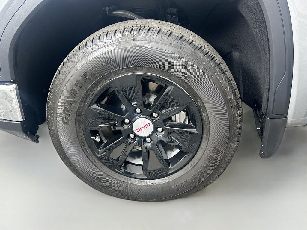 Used 2025 Silver GMC Pro image 25