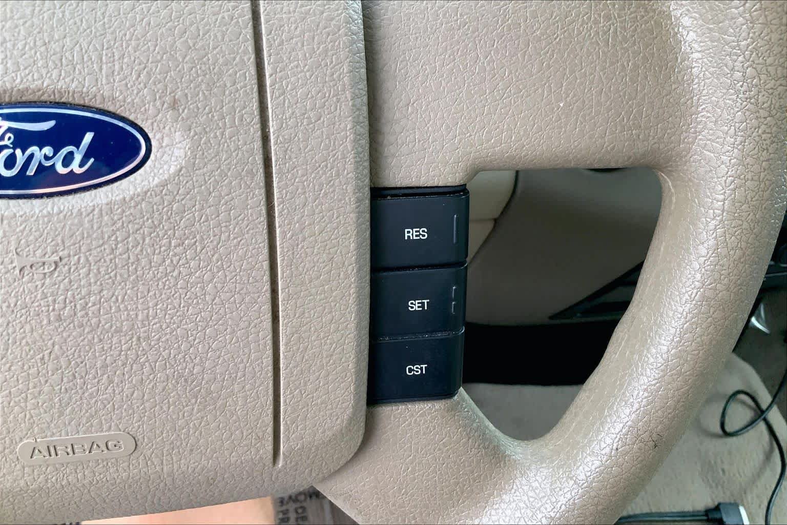 Used 2008 Oxford White Ford XLT image 22