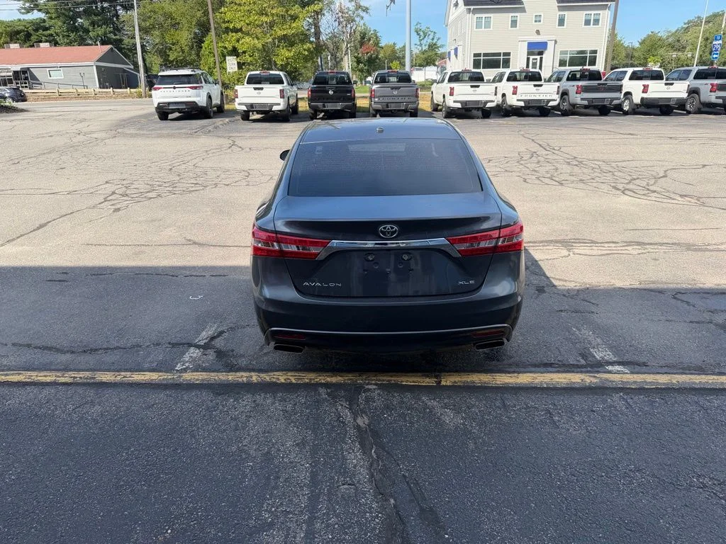 Used 2015 Magnetic Gray Metallic Toyota  image 7