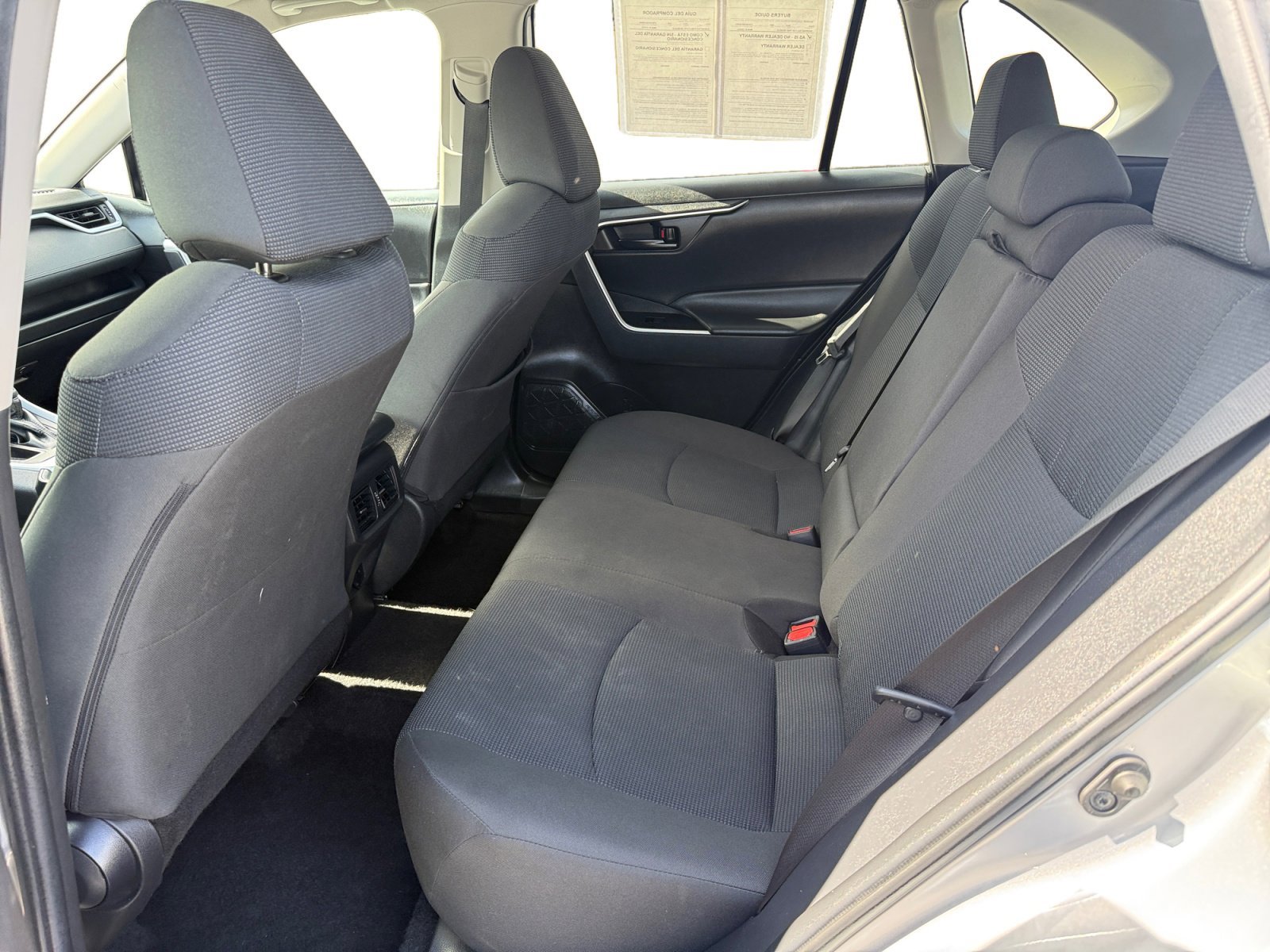 2024 Toyota RAV4 LE - Photo 16