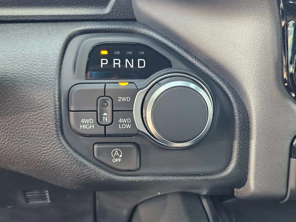 2026 RAM 1500 Express - Photo 25
