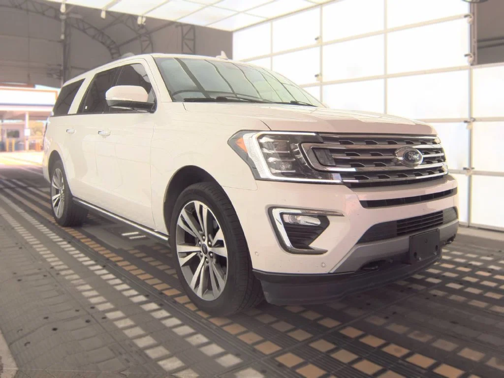 Used 2020 White Metallic Ford Limited image 2