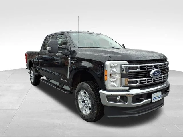 Used 2026 Black Ford XLT image 11