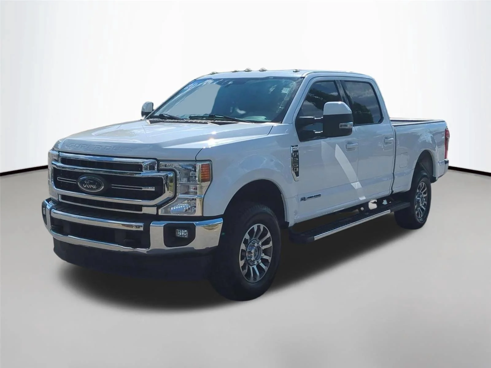 Used 2021 Oxford White Ford Lariat image 1