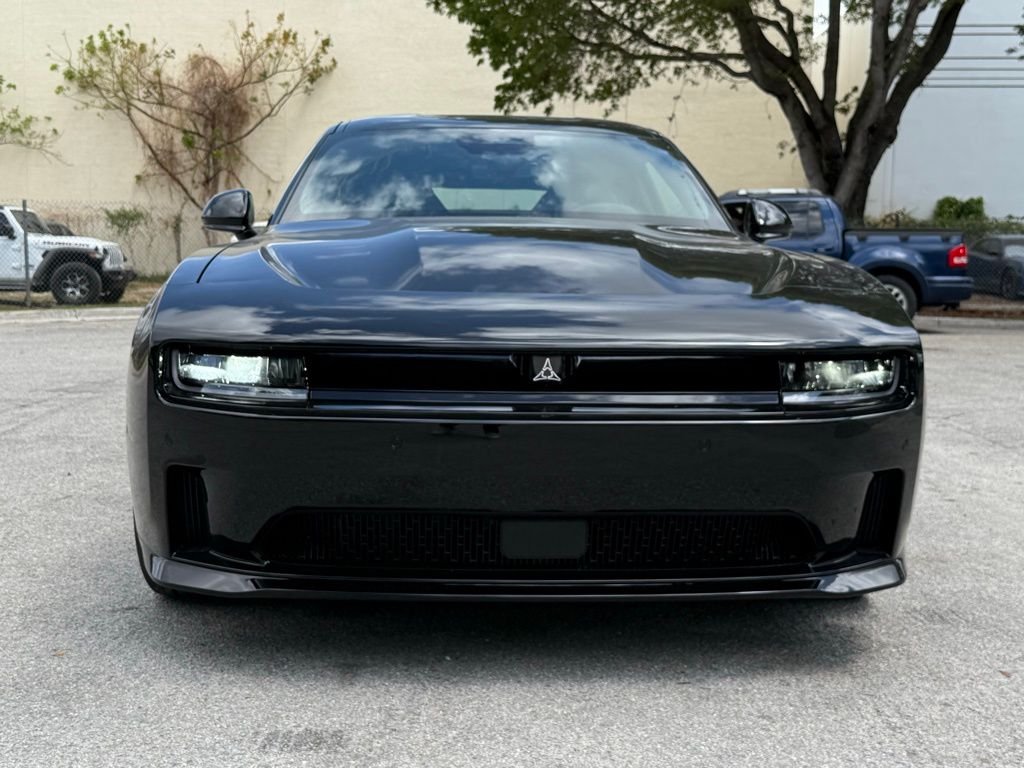 2025 Dodge Charger Daytona Scat Pack - Photo 8