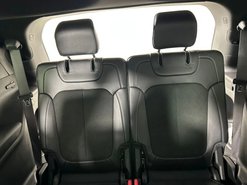 Certified Used 2021 Black Jeep Altitude image 20